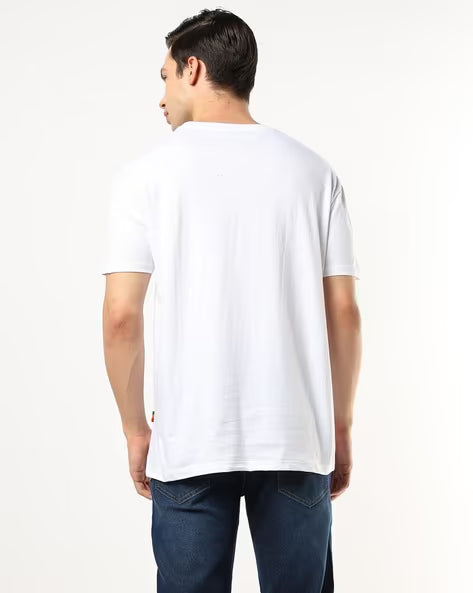 BUDA JEANS CO Men Typographic Print Loose Fit Crew-Neck T-Shirt