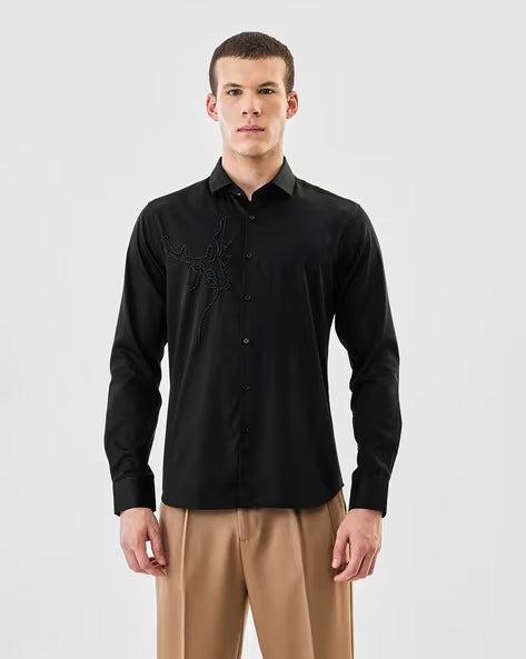 SNITCH Men Slim Fit Shirt